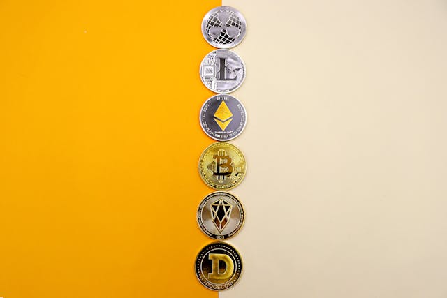 Cryptocurrency price updates